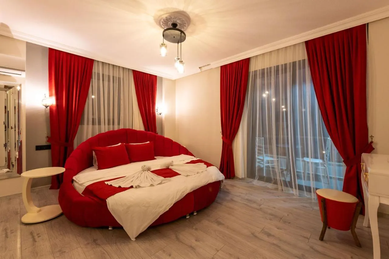 Villa Olive Oyl Φετιγιέ